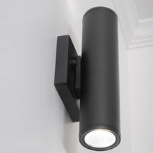 Load image into Gallery viewer, Beverly Outdoor LED Wall Light in living room.