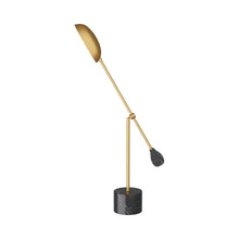 Load image into Gallery viewer, Alaric Table Lamp in Detail.