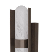 Load image into Gallery viewer, Bretman LED Wall Light in Detail.
