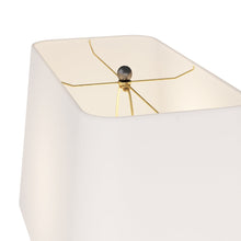 Load image into Gallery viewer, Briarwood Table Lamp in Detail.