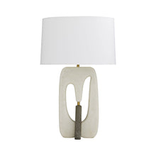 Load image into Gallery viewer, Harleen Table Lamp in Detail.