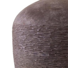 Load image into Gallery viewer, Navi Table Lamp in Detail.