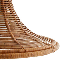 Load image into Gallery viewer, Nicola Pendant Light in Detail.
