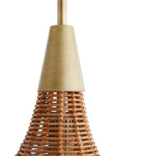 Load image into Gallery viewer, Nicola Pendant Light in Detail.