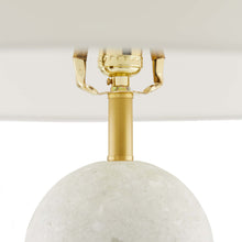 Load image into Gallery viewer, Roxbury Table Lamp in Detail.