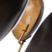 Load image into Gallery viewer, Savo Chandelier in Detail.