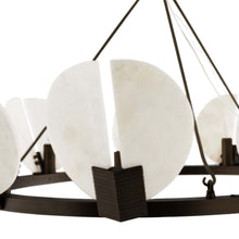 Load image into Gallery viewer, Sierra Chandelier in Detail.
