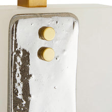 Load image into Gallery viewer, Uriah Table Lamp in Detail.