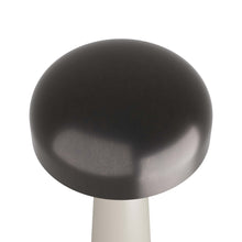Load image into Gallery viewer, Williams Table Lamp in Detail.