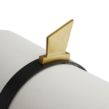 Load image into Gallery viewer, Yasmin Table Lamp in Detail.