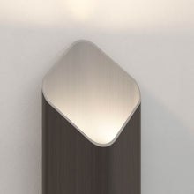 Load image into Gallery viewer, Ako LED Wall Light in Detail.