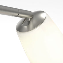 Load image into Gallery viewer, Carlton Table Lamp in Detail.
