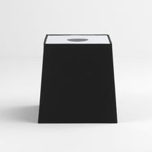 Load image into Gallery viewer, Ravello Table Lamp in Detail.