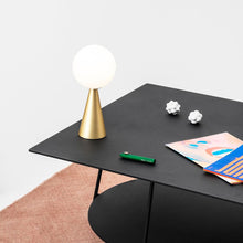 Load image into Gallery viewer, Bilia Table Lamp in living room.