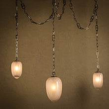 Load image into Gallery viewer, Daith Chandelier in Detail.