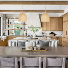 Load image into Gallery viewer, Jasper Pendant Light in dining room.