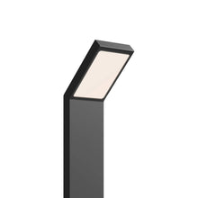 Load image into Gallery viewer, Acute LED Path Light in Detail.