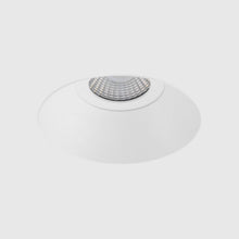 Load image into Gallery viewer, Pex™ 4" Round Trimless Smooth Reflector Trim in Detail.