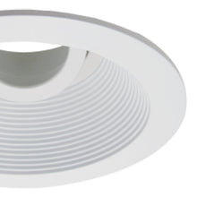Load image into Gallery viewer, Unique™ 4" Round Deep Baffle in Detail.