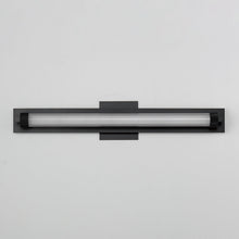 Load image into Gallery viewer, Doric LED Wall Light in Detail.