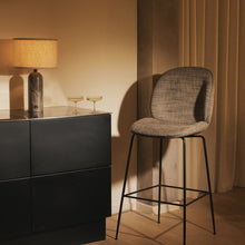 Load image into Gallery viewer, Gravity Table Lamp in living room.