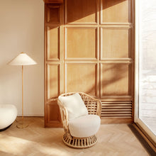 Load image into Gallery viewer, Tynell Floor Lamp in living room.