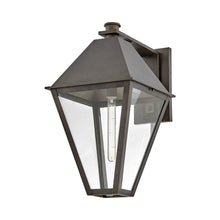 Load image into Gallery viewer, Endsley Outdoor Single Wall Light in Detail.