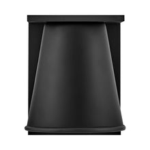 Load image into Gallery viewer, Hans Outdoor Wall Light in Detail.