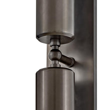 Load image into Gallery viewer, Pratt Outdoor Wall Light in Detail.