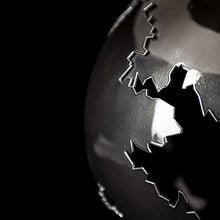 Load image into Gallery viewer, Pangea Table Lamp in Detail.