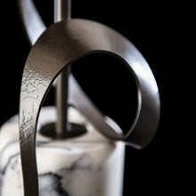 Load image into Gallery viewer, Rivulet Table Lamp in Detail.