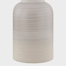Load image into Gallery viewer, Breezy Point Table Lamp in Detail.