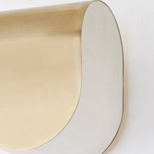 Load image into Gallery viewer, Briarwood LED Wall Light in Detail.
