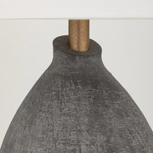 Load image into Gallery viewer, Denali Table Lamp in Detail.