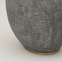 Load image into Gallery viewer, Denali Table Lamp in Detail.