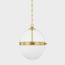 Load image into Gallery viewer, Donnell Pendant Light in Detail.