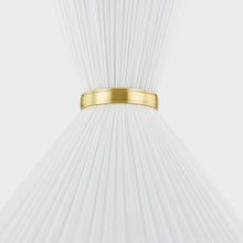 Load image into Gallery viewer, Enid Pendant Light in Detail.