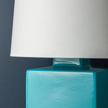 Load image into Gallery viewer, Hawley Table Lamp in Detail.