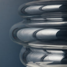 Load image into Gallery viewer, Oshawa Table Lamp in Detail.