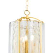 Load image into Gallery viewer, Ramsey Pendant Light in Detail.