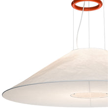 Load image into Gallery viewer, Maru Pendant Light in Detail.