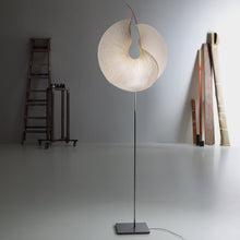 Load image into Gallery viewer, Yoruba Rose LED Floor Lamp in Detail.