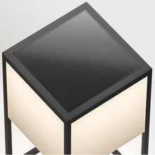 Load image into Gallery viewer, Fil Outdoor LED Solar Portable Floor Lamp in Detail.