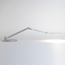Load image into Gallery viewer, Splitty Reach LED Desk Lamp in Detail.