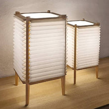 Load image into Gallery viewer, Bee Hive Table Lamp in Detail.