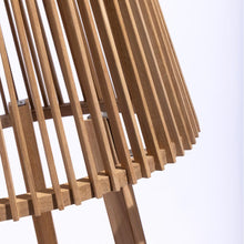 Load image into Gallery viewer, Palma Outdoor Solar LED Floor Lamp in Detail.