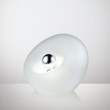 Load image into Gallery viewer, Lightbody Table Lamp in Detail.