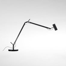Load image into Gallery viewer, Polo LED Table Lamp in Detail.