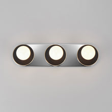 Load image into Gallery viewer, Hollywood Wall Light in Detail.