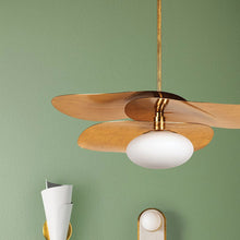 Load image into Gallery viewer, Allida Pendant Light in Detail.